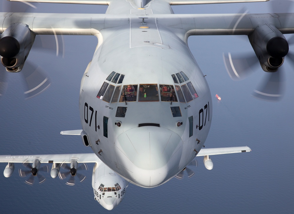 SP-MAGTF Crisis Response aircraft conduct air-to-air refueling over Spain