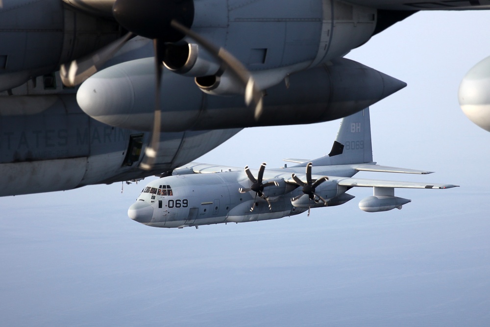 SP-MAGTF Crisis Response aircraft conduct air-to-air refueling over Spain