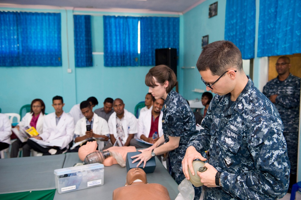 Basic life saving course