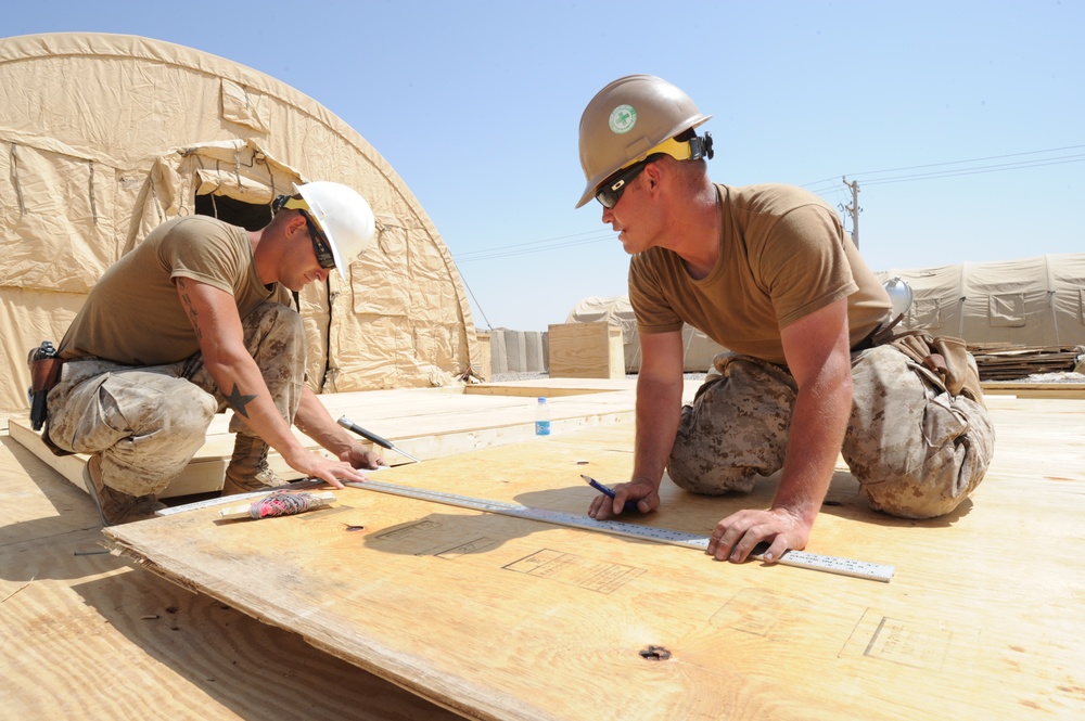 Seabees construct headquarters for Army Service Support Brigade