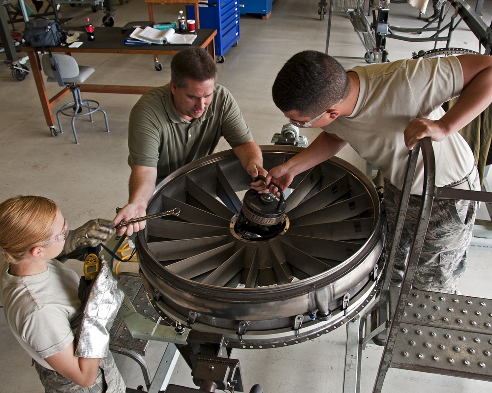 361st Training Squadron, Jet Propulsion course