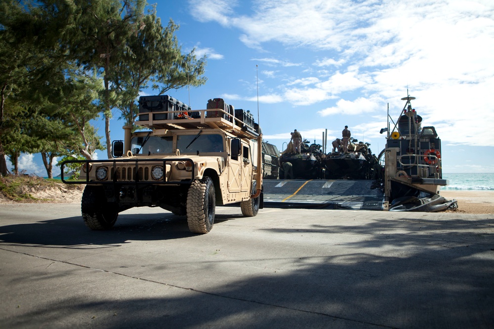 13th MEU's Amphibious Assault