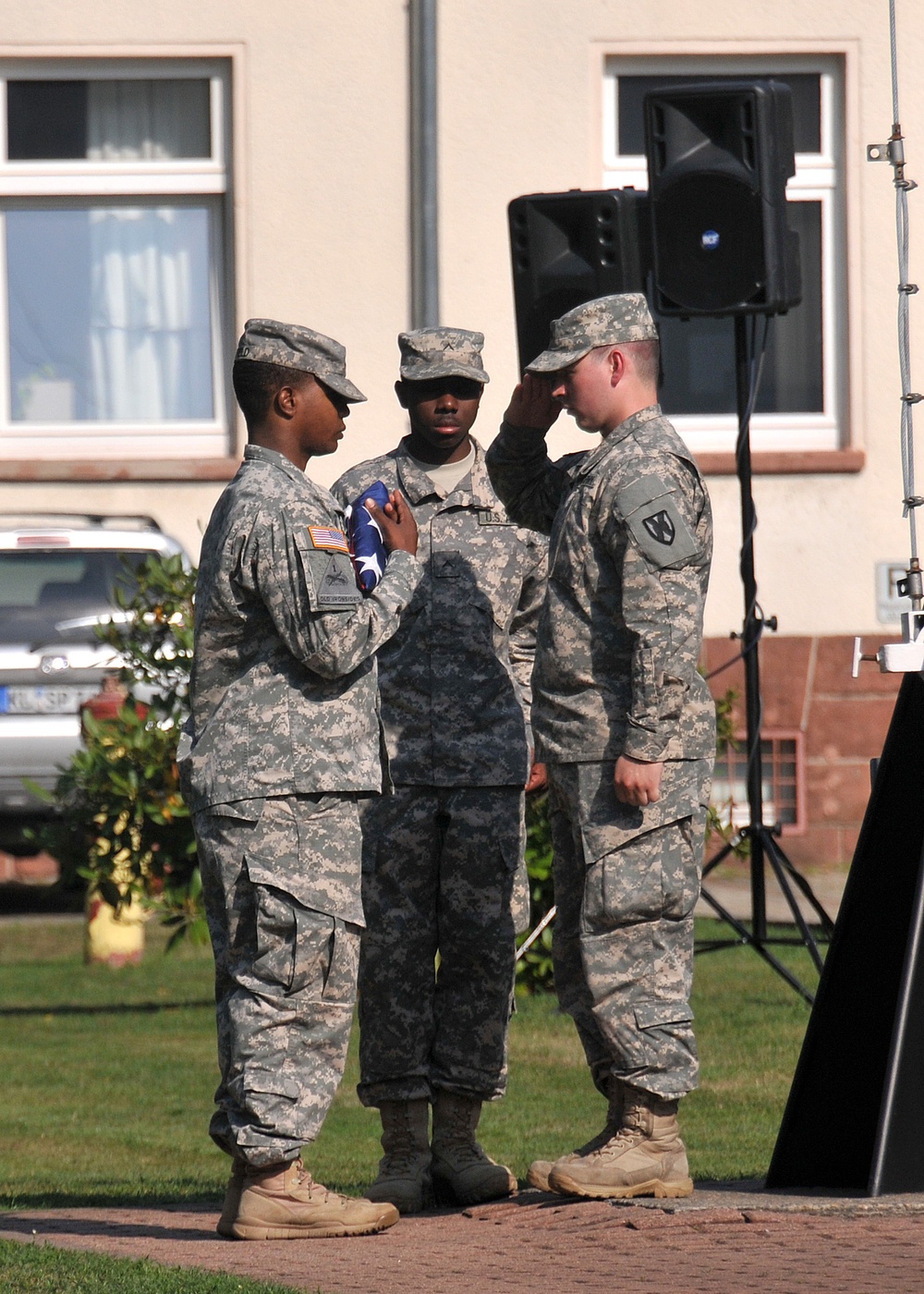 21st TSC honors newly retired soldiers, families
