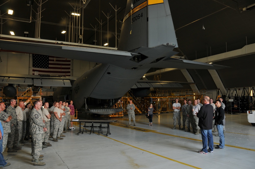 National Guard Indy Driver Oriol Servia visits Mansfield 179th Airlift Wing