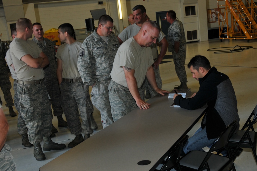National Guard Indy Driver Oriol Servia visits Mansfield 179th Airlift Wing