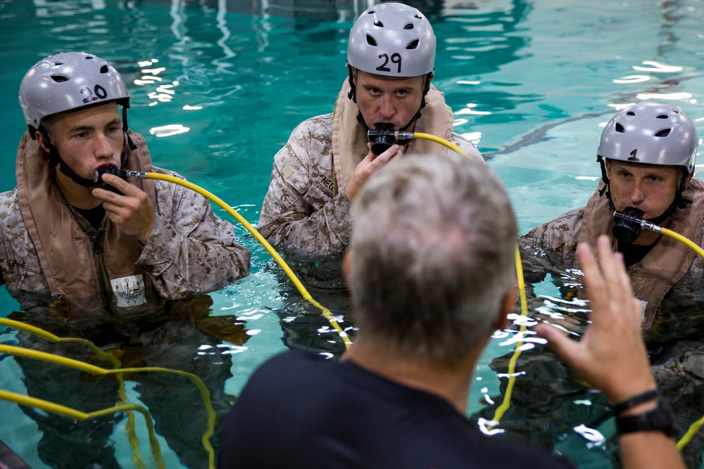 CLB-22 Marines complete helo dunker training