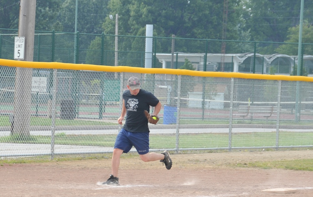 D9 softball