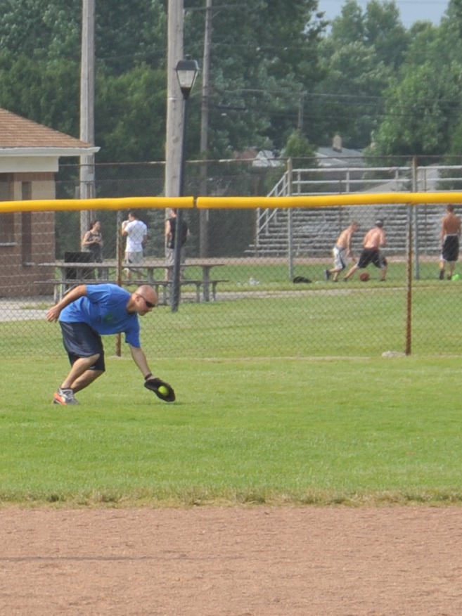 D9 softball