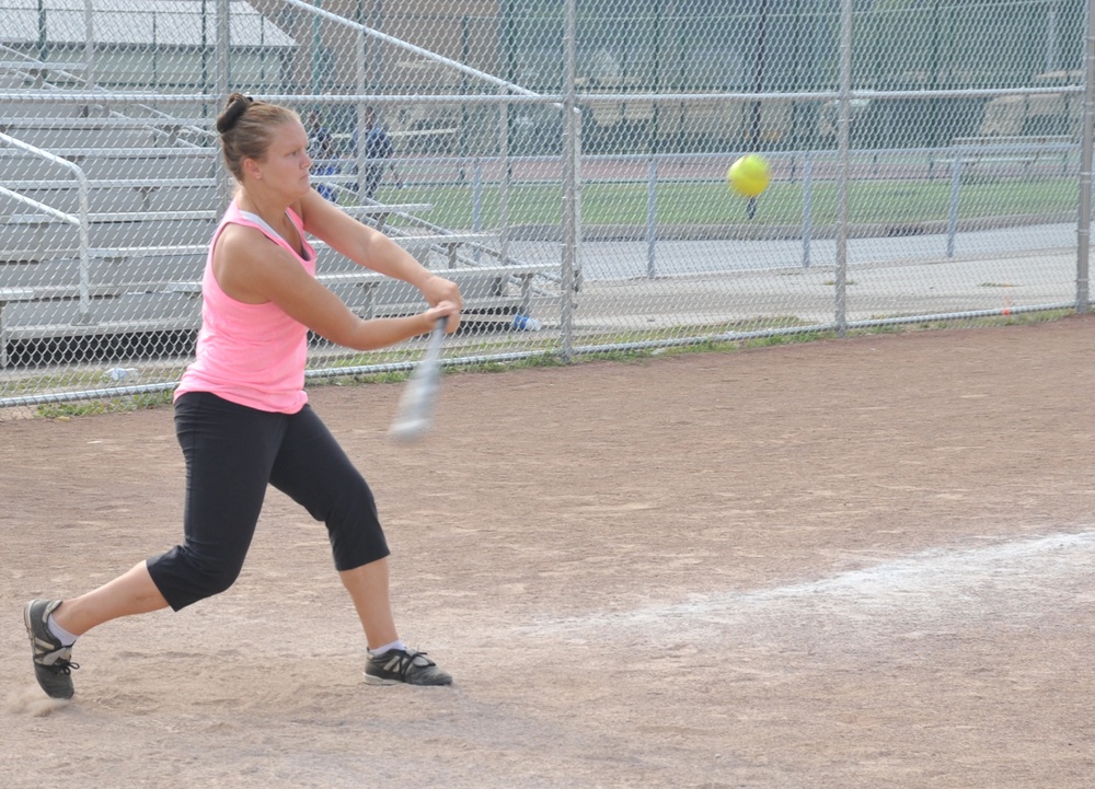 D9 softball