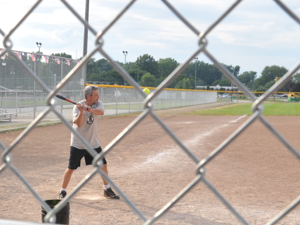 D9 softball