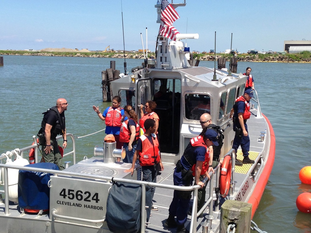 Station Cleveland Harbor