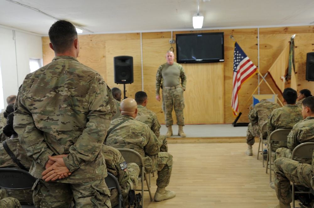 DVIDS - Images - CSM Grippe visit’s Regional Command South [Image 4 of 6]