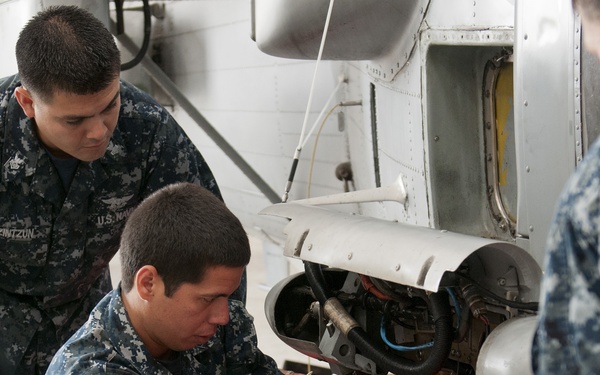 Torpedo load and unload training