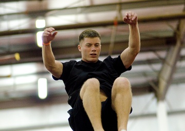 'Go ahead, jump': Single Marines and sailors visit iTrampoline Hawaii