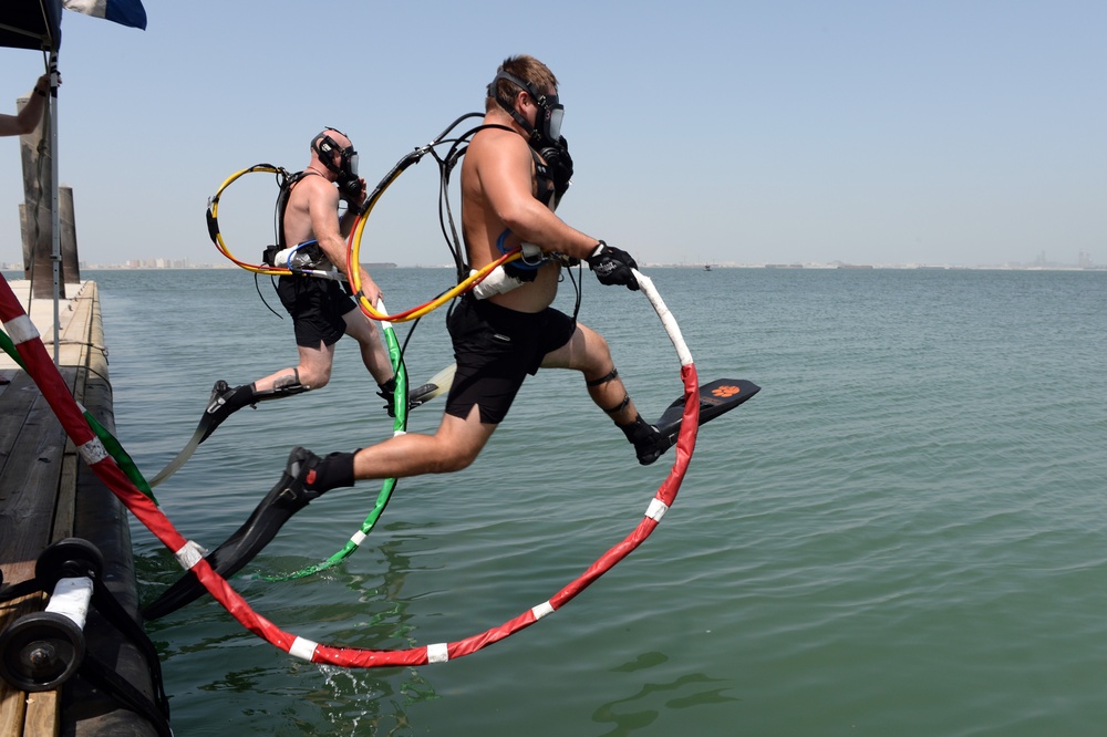 Surface supplied training dive