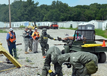 Search and rescue soldiers strut their stuff