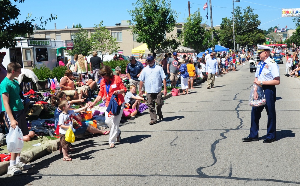 Coast Guard Festival Parade