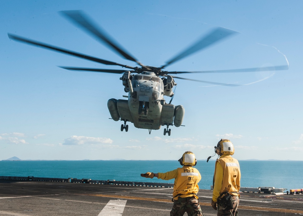 CH-53E Super Stallion