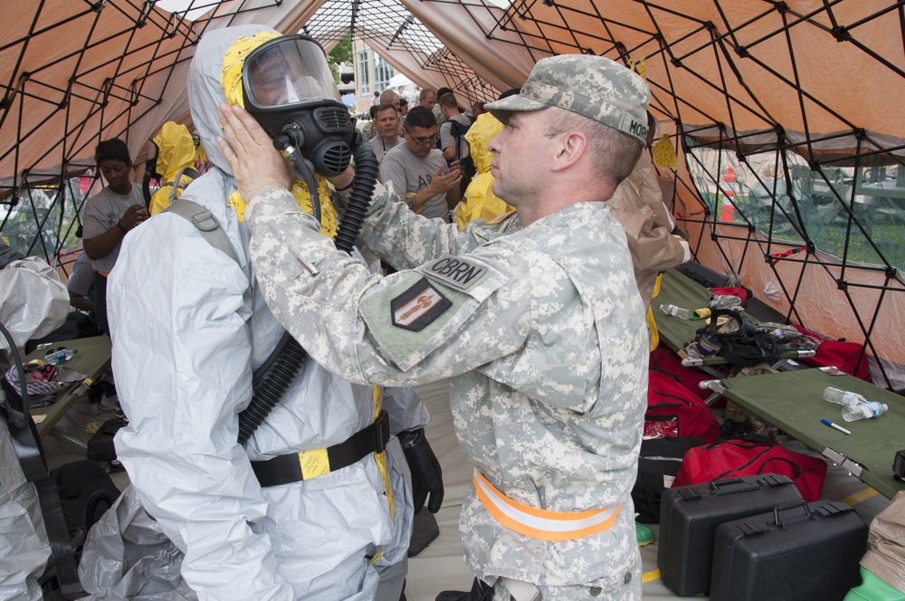 Chemical company decontamination mission at Vibrant Response