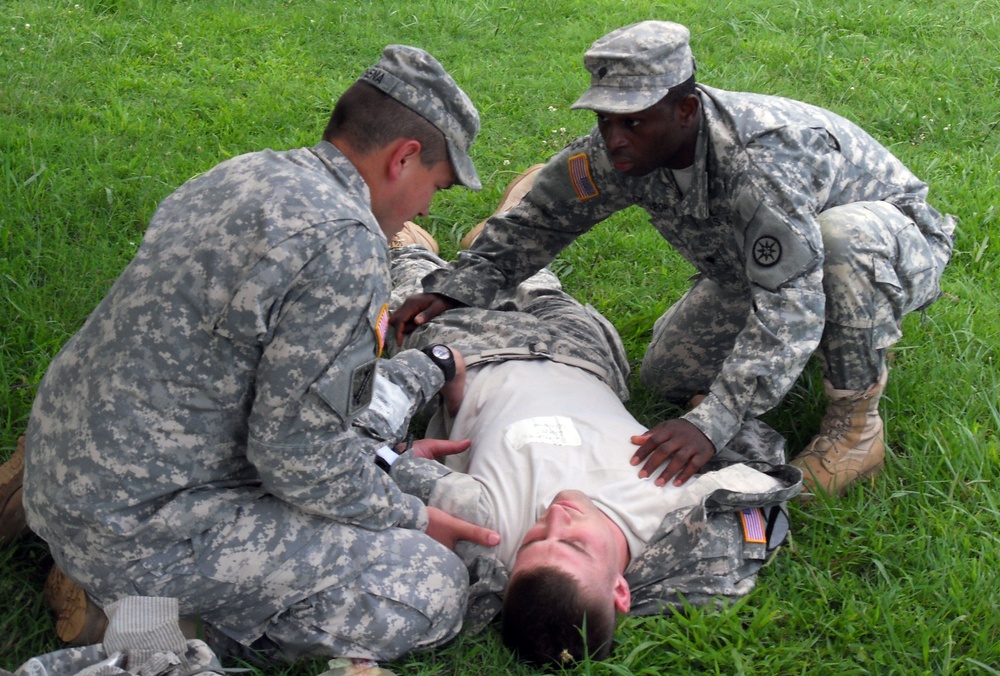 Soldiers take advantage of life-saving training