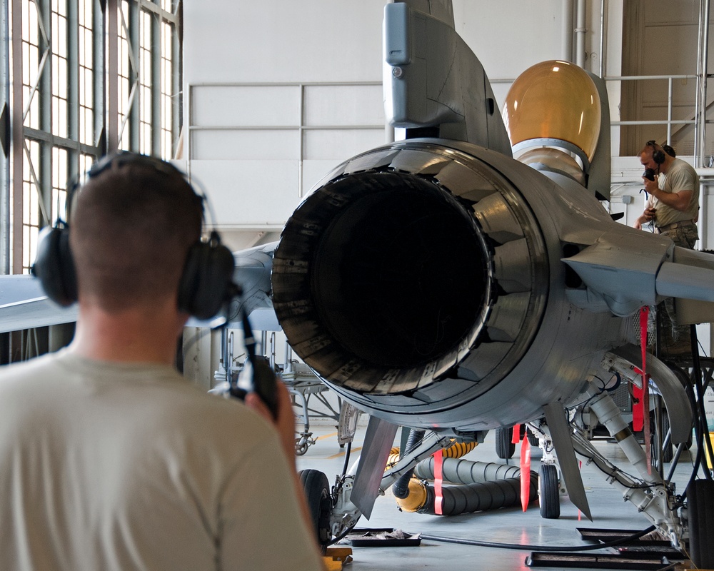 365th Training Squadron, F-16 Integrated Avionics Systems Course