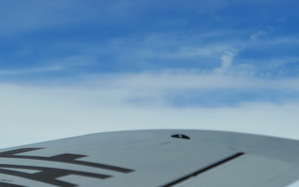 Reserve units link up during refueling mission