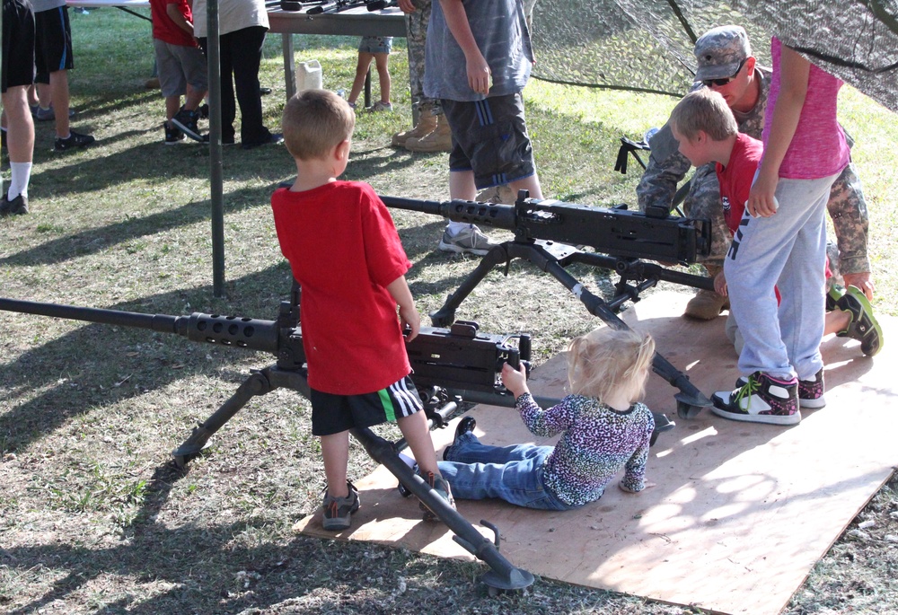 Families learn about artillery during Molly Pitcher Day