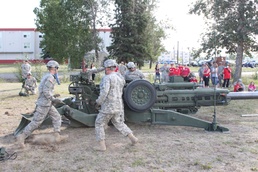 Families experience artillery life during Molly PItcher Day