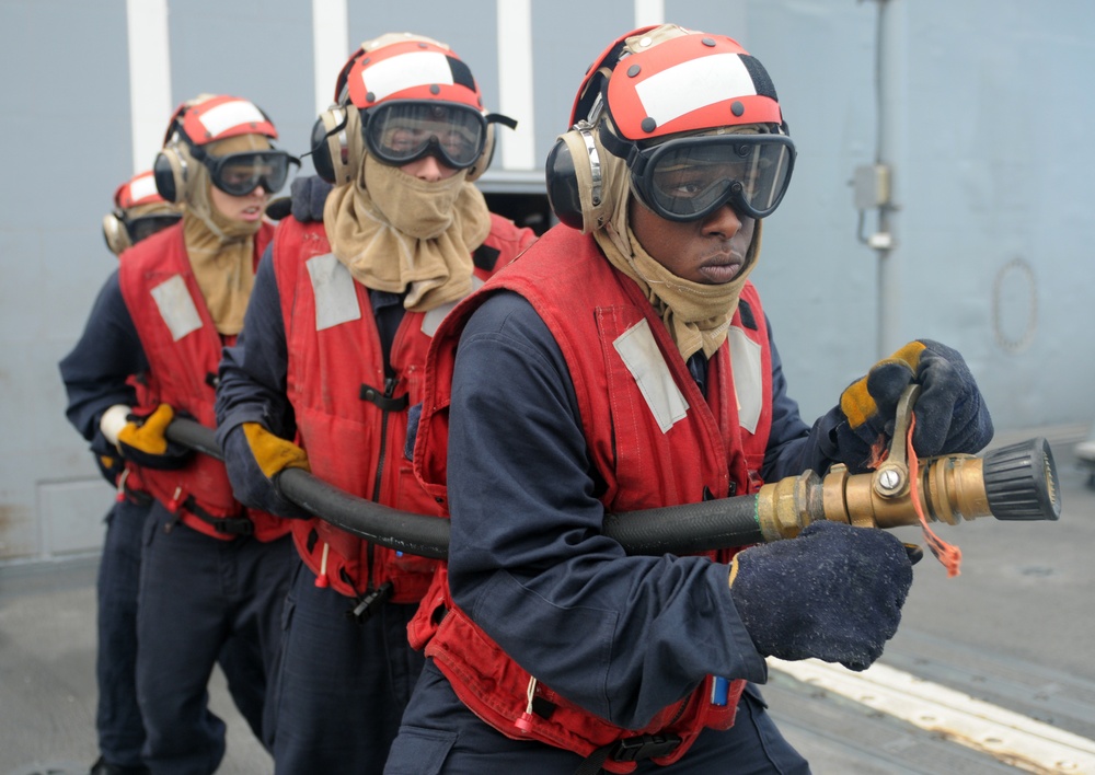 USS Philippine Sea participates in George HW Bush group sail