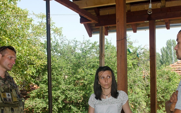 French Coy meets with Kosovo