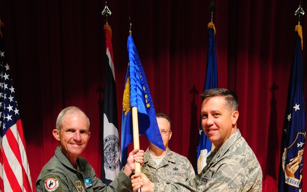 153rd Airlift Wing changes command
