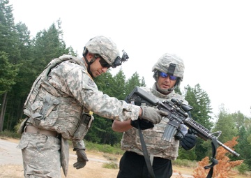 NHRA driver visits JBLM