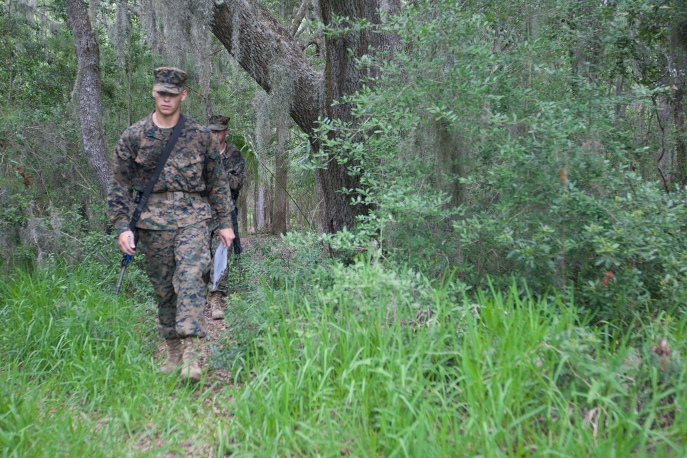 Photo Gallery: Marine recruits learn land navigation