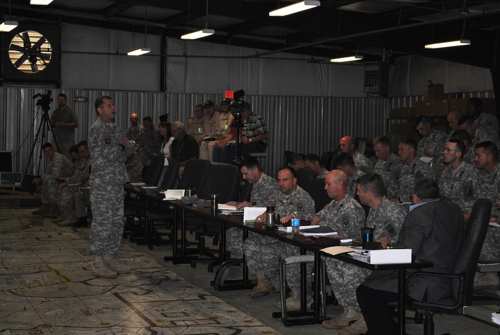 JRTC Operations Group conducts scenario rehearsal and overview for August 2013 rotation