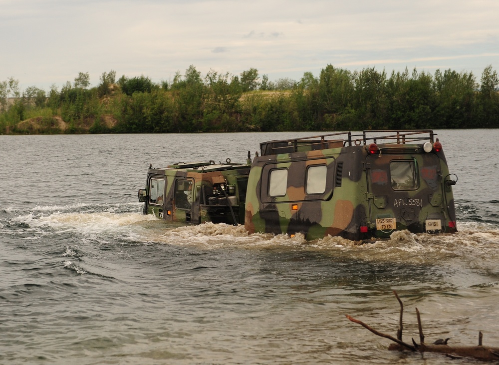 Support vehicle into the water