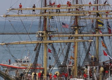 Coast Guard at Tall Ships Chicago 2013