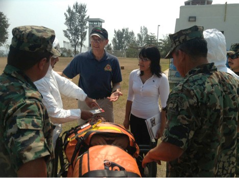 Contaminated casualty exercise with Mexican marine instructors