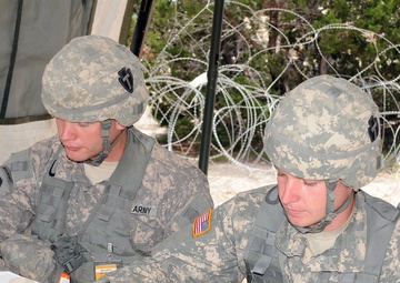 Signal Guardsmen train for combat