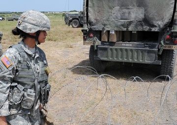Signal Guardsmen train for combat