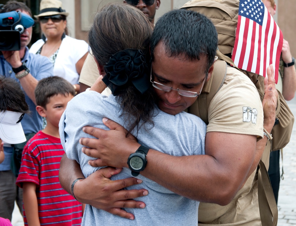 Maj. David Gray 140-mile memorial ruck march