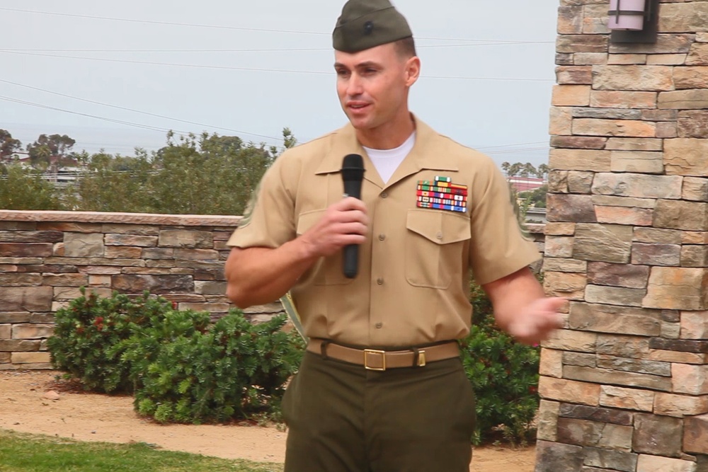 Marine Gunnery Sgt. retires with honor