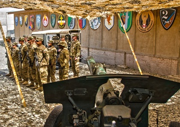 US soldiers receive Polish marksmanship badges