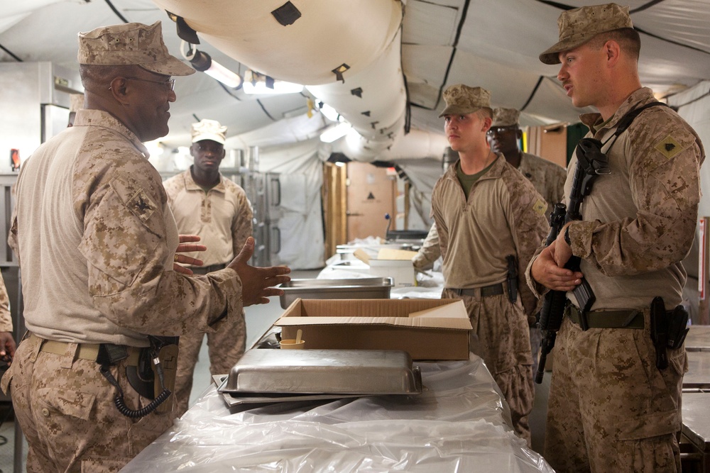 CLR-2 CO, Sgt. Maj. conduct Battle Field Circulation