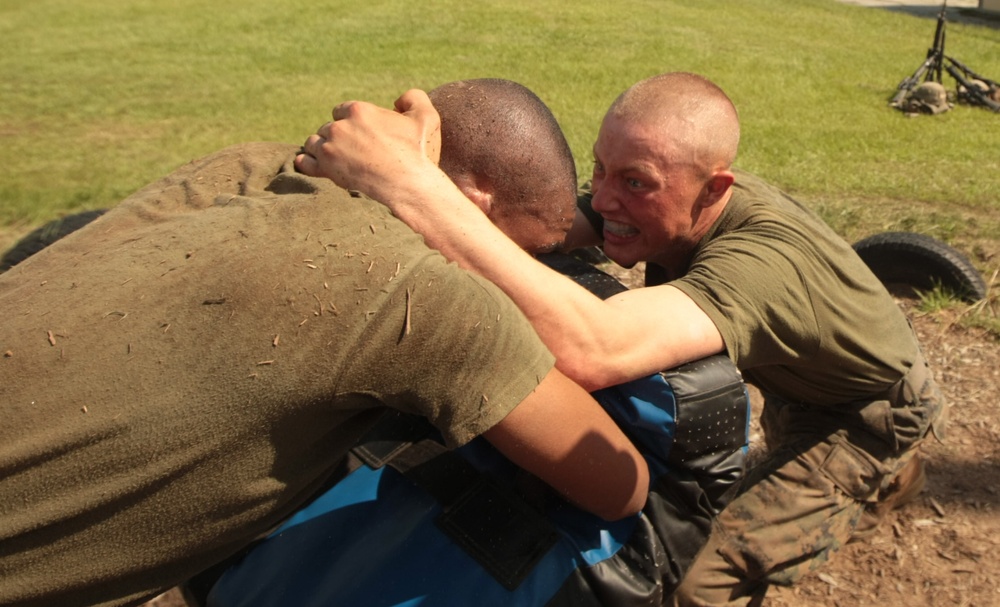 Photo Gallery: Marine recruits close in on title at Parris Island