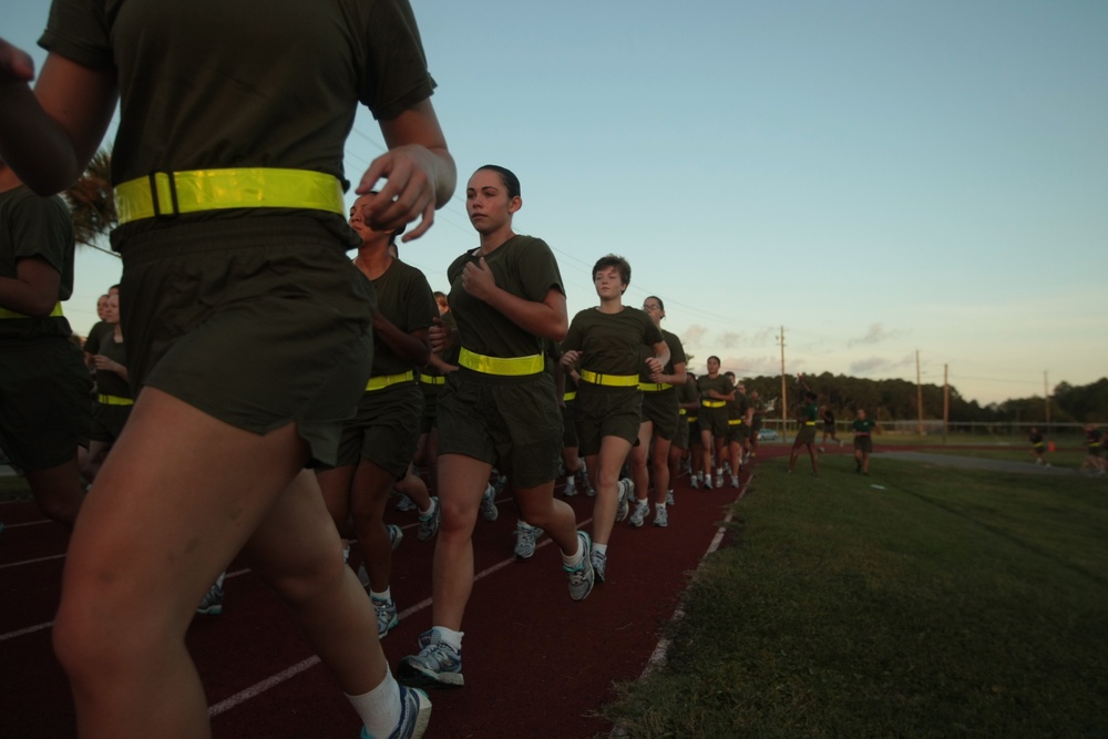 Photo Gallery: Marine recruits take initial strength test on Parris Island