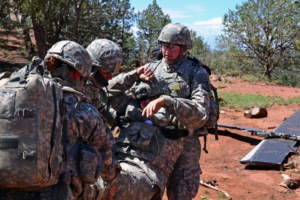 Soldiers practice downed aircraft response skills