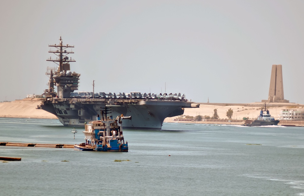 USS Dwight D. Eisenhower transits the Suez Canal