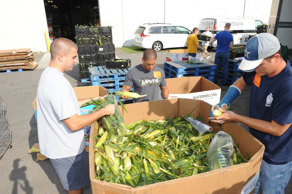 CNRMA sailors give back to the community at local Food Bank