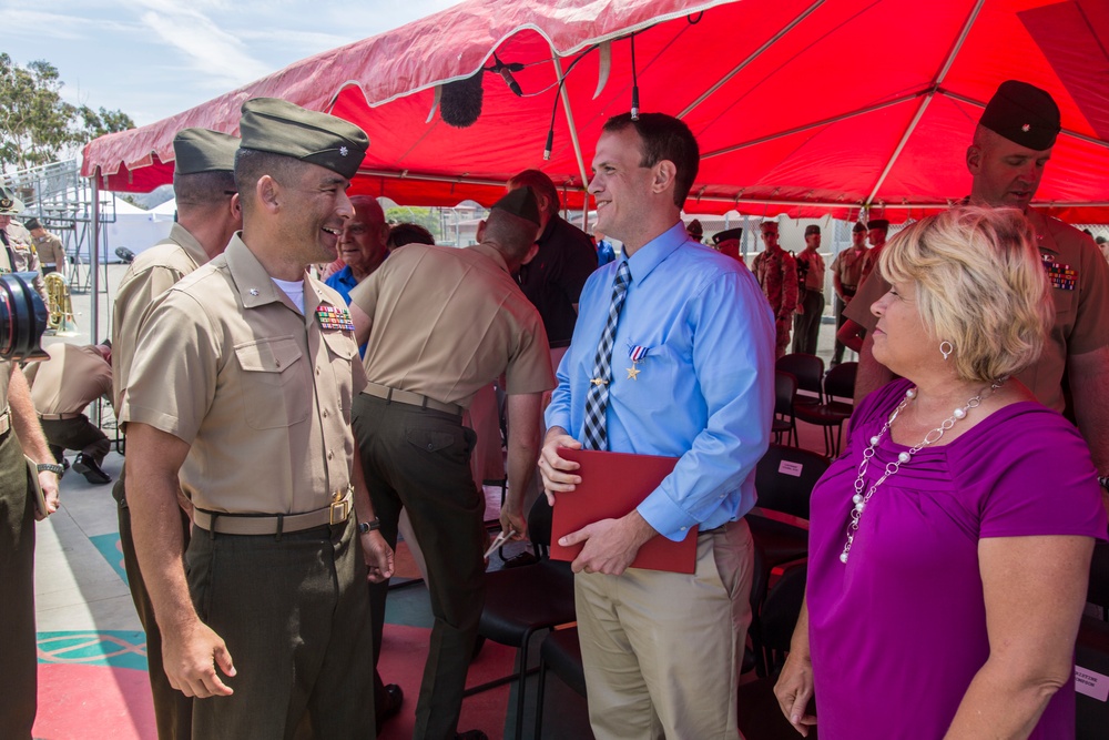 Former sergeant receives Silver Star