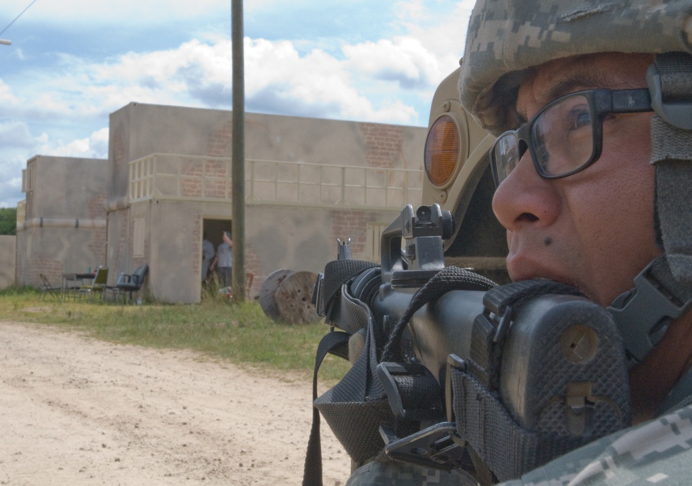 307th Chemical Company conducts convoy training